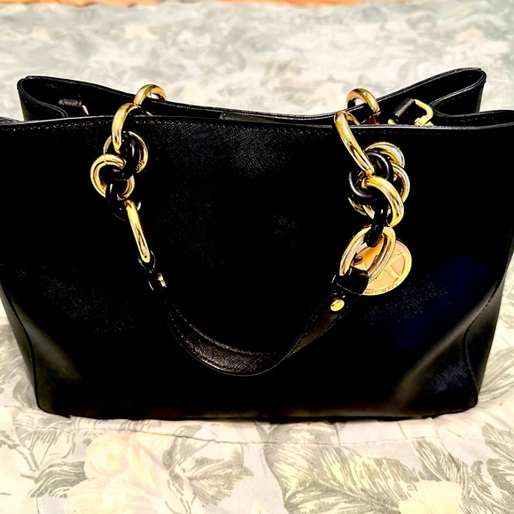 Micheal Kors black tote bag with handle - Picture 3 of 3